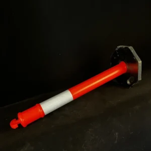 Alternative view of เสาหลักจราจรPE (หัวรูปทรงสมอ) ฐานยางเพิ่มน้ำหนัก