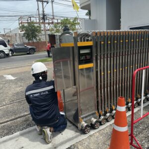 Alternative view of แผงกั้นยืดหดได้Automatic สแตนเลส เกรด304