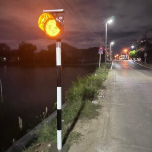 Alternative view of ไฟกระพริบSolarCell ขนาด 300 mm.