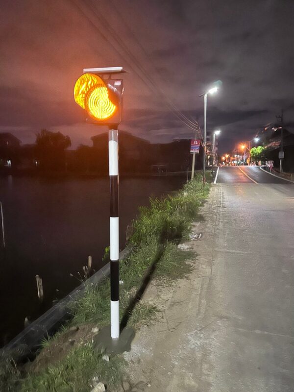 ไฟกระพริบSolarCell ขนาด 300 mm. - Image 2