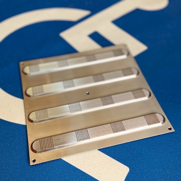 แผ่นสแตนเลสทางเดินคนพิการ เกรด 304/316 "Tactile Paving" - Image 5