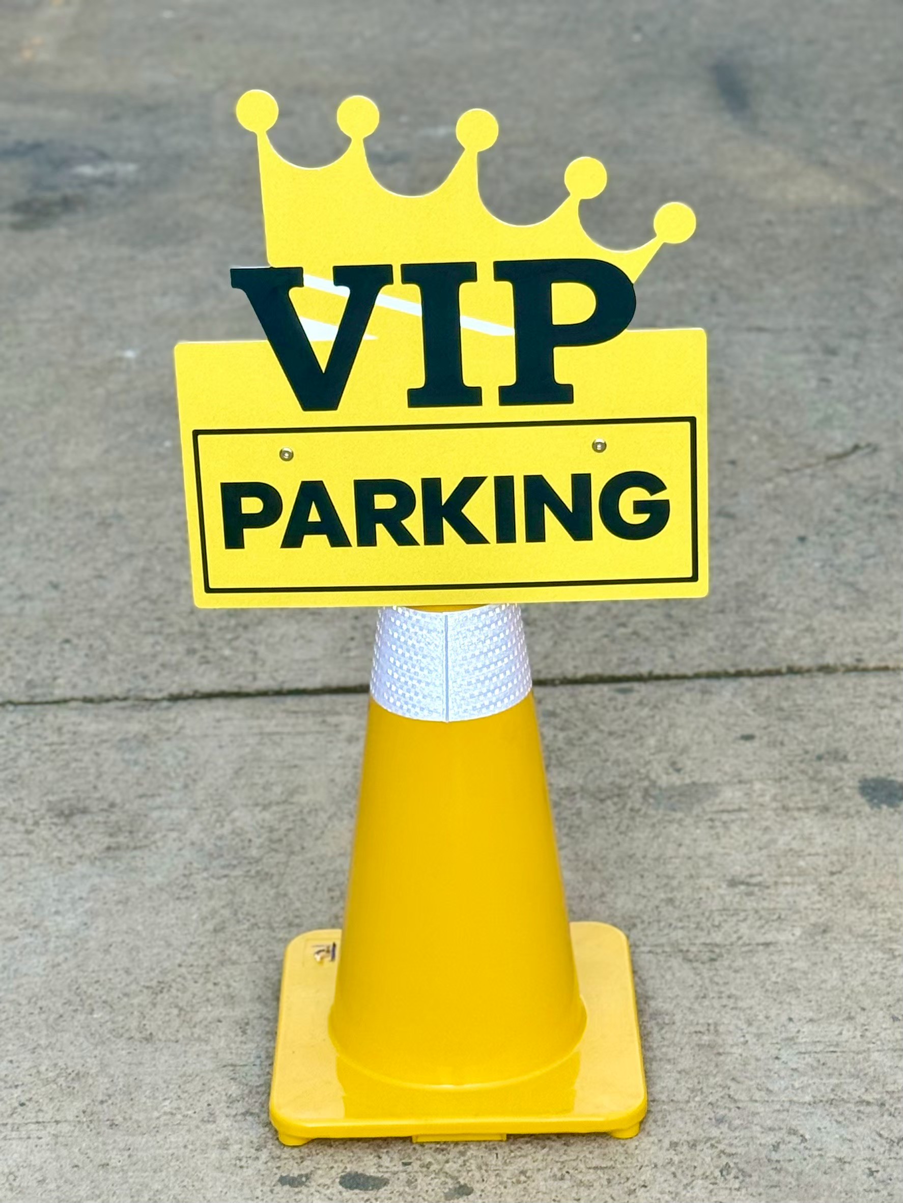 ป้ายสวมกรวยจราจร | Traffic Cone Sign - Image 12