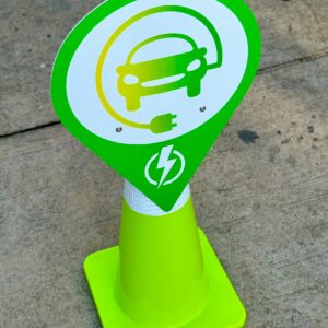 Alternative view of ป้ายสวมกรวย ที่จอดที่ชาร์จรถไฟฟ้า | EV Charging Cone Top Sign