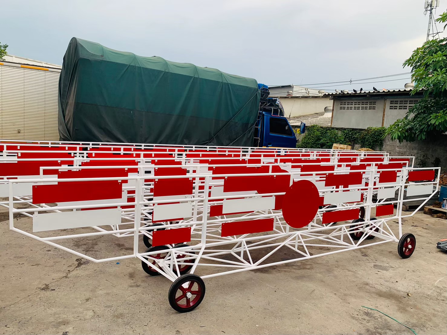 แผงกั้นทางข้ามรถไฟ | Railroad Crossing Gate - Image 4