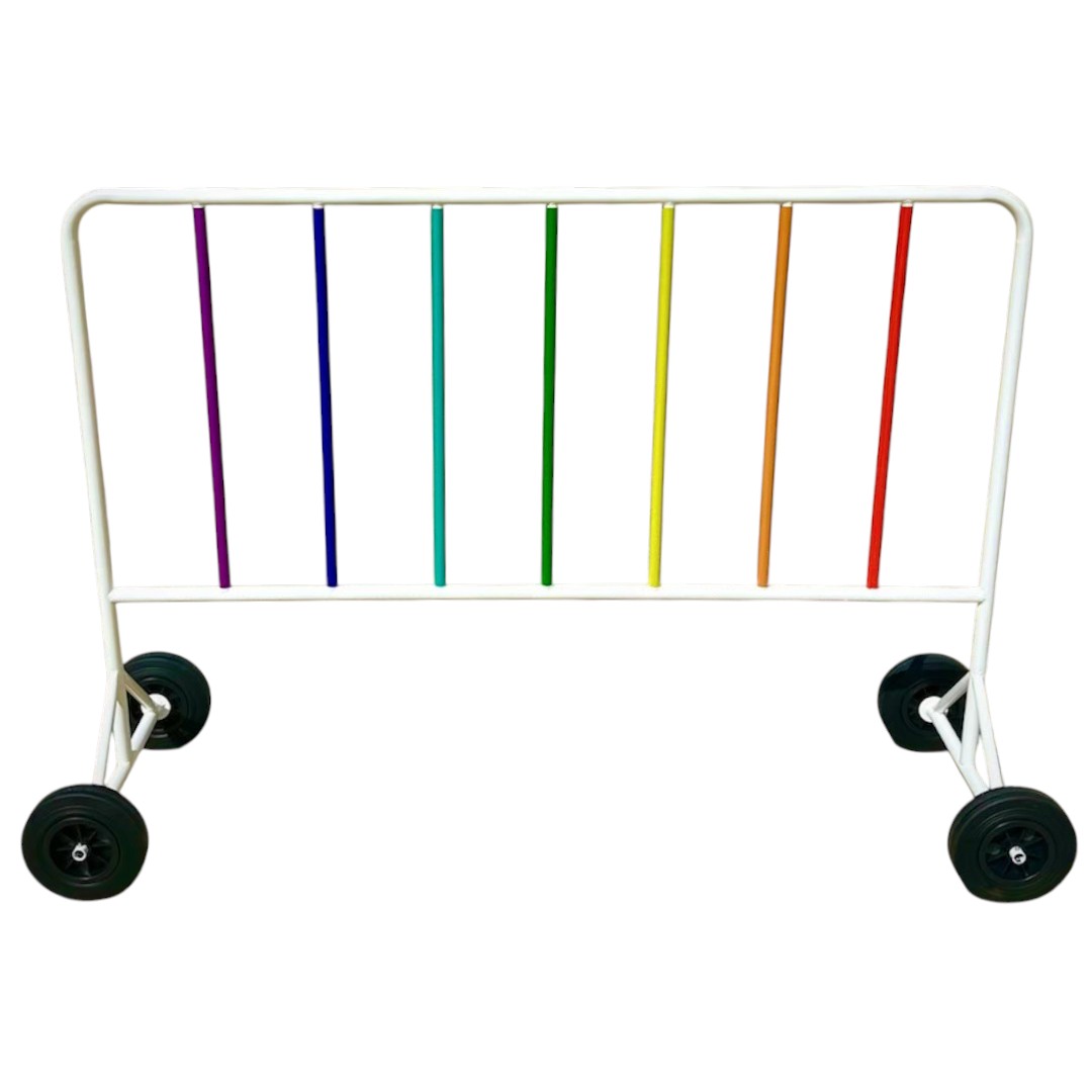 แผงกั้นเหล็ก สีรุ้งสะท้อนแสง | Rainbow Colored Traffic Barrier