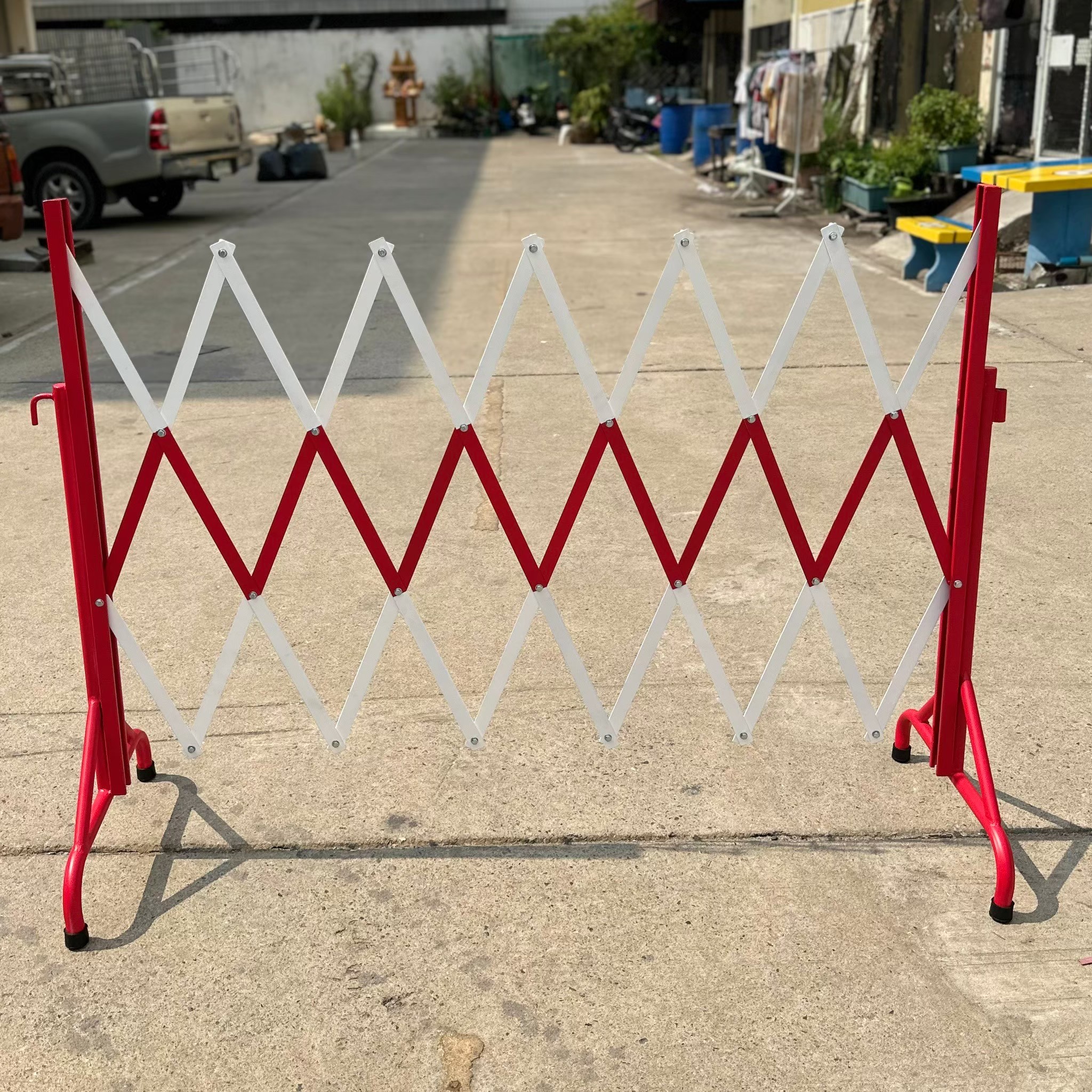 แผงกั้นยืดหดแบบตั้งพื้น | Expandable Safety Barrier - Image 4